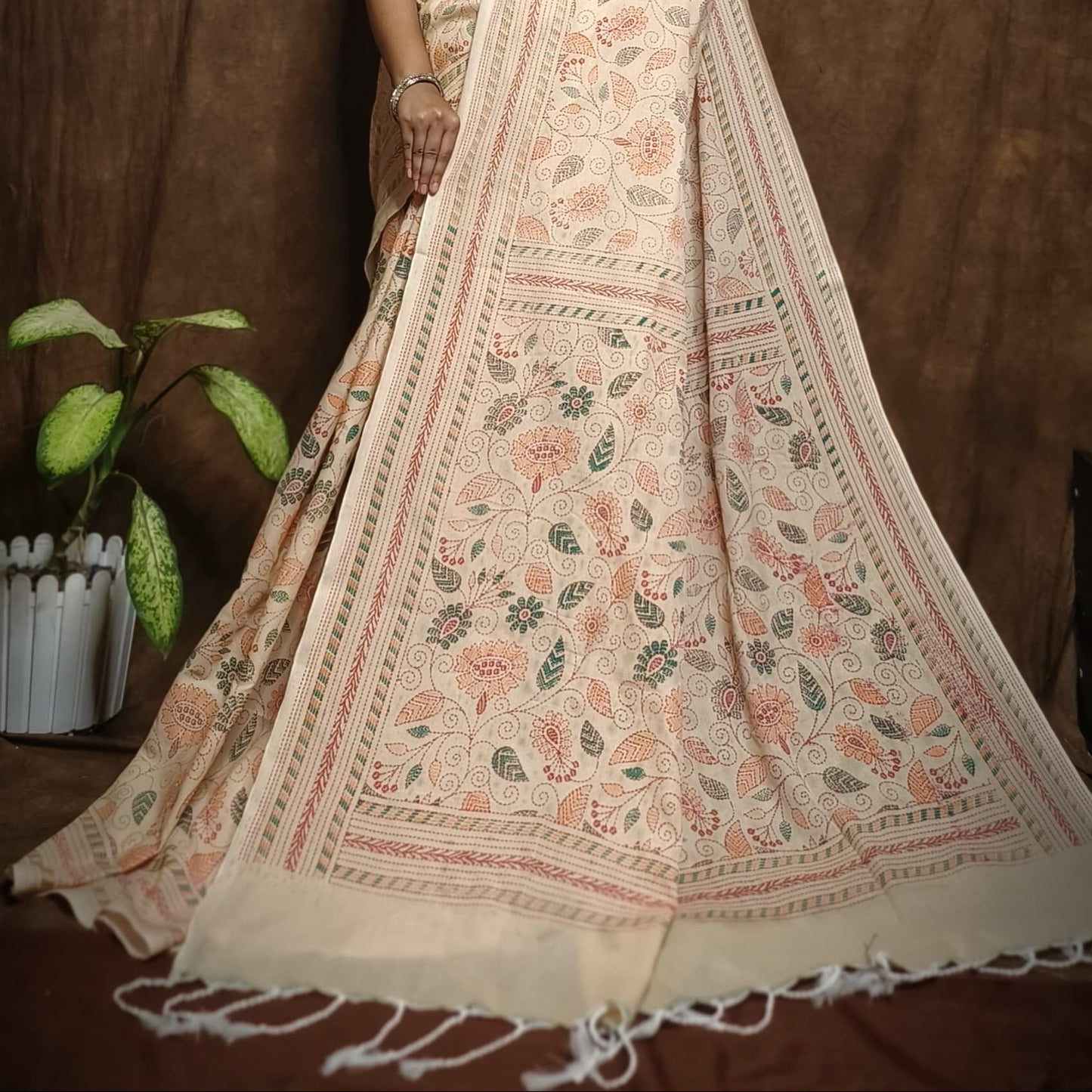 Beige Kantha Print Saree