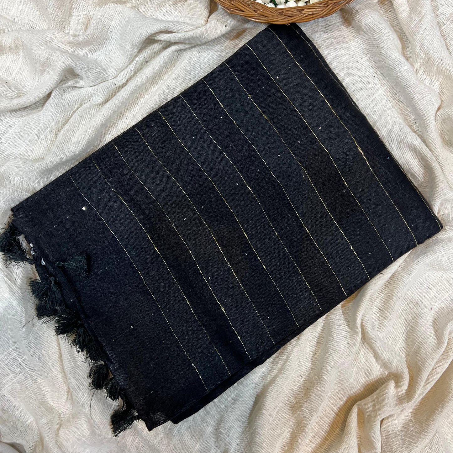 Black Plain Linen Workwear Saree