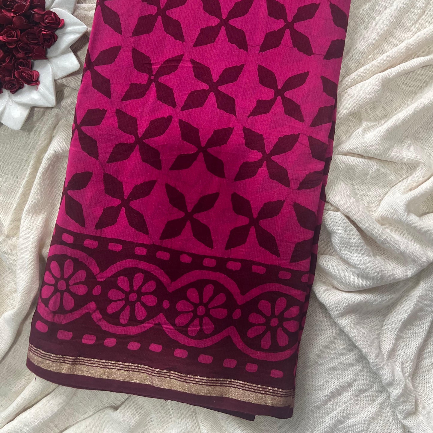 Magenta chanderi