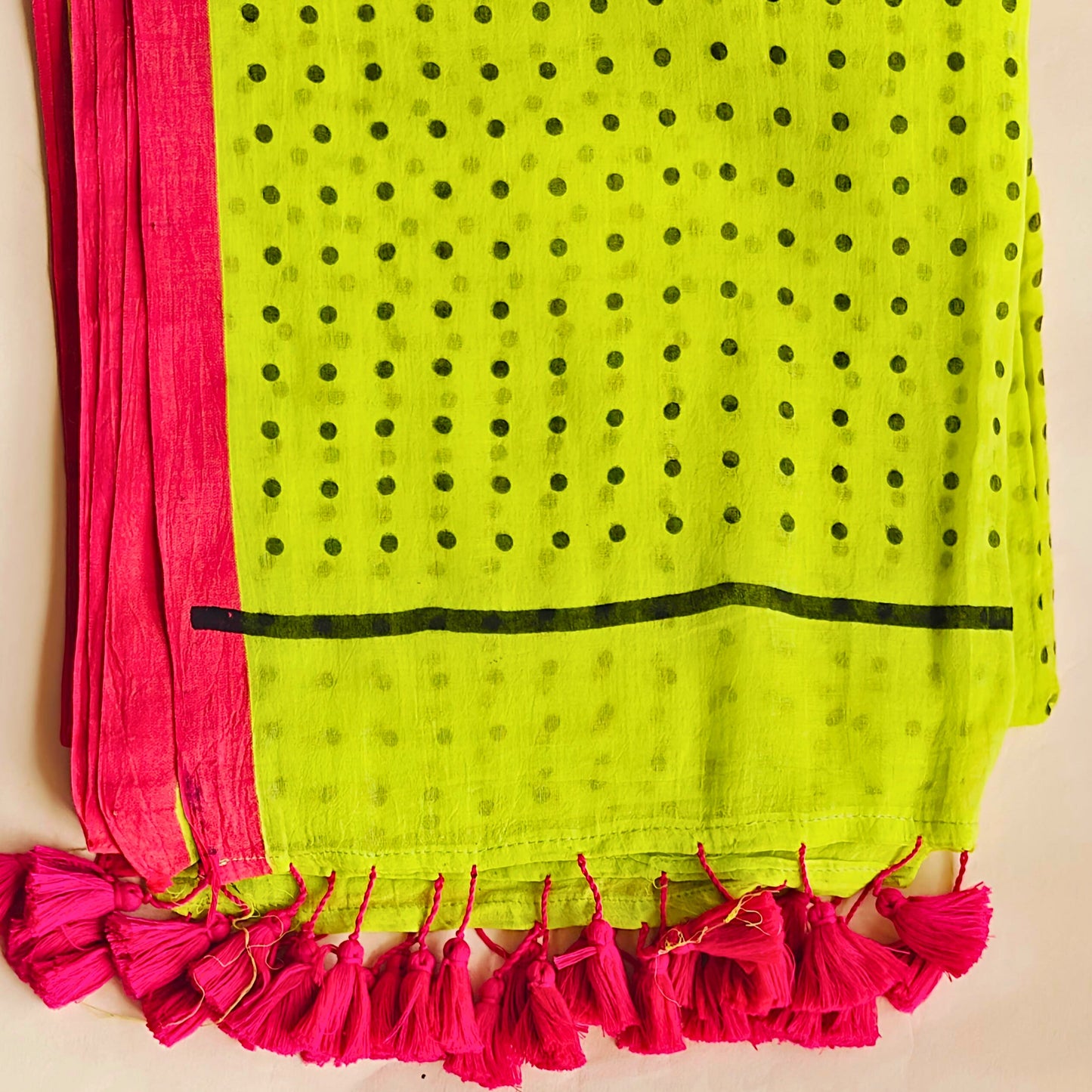 Neon PolkaDot Mul Cotton Workwear Saree