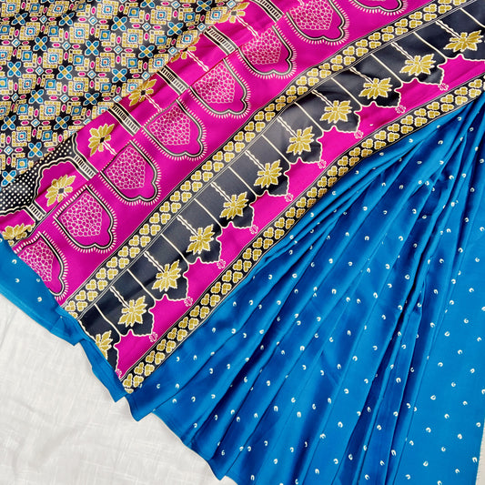 Blue bandhani